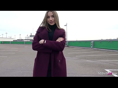 ❤️ 德國童子軍是夢想中的鋼鐵,停車場的故事和性感的金錢 ❤️❌ 他媽的視頻 在我們 ﹏