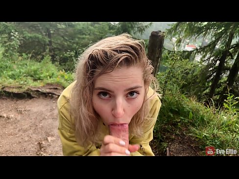 ❤️ 女孩在公共口交後吞下精液 - Eva Elfi ❤️❌ 他媽的視頻 在我們 ﹏